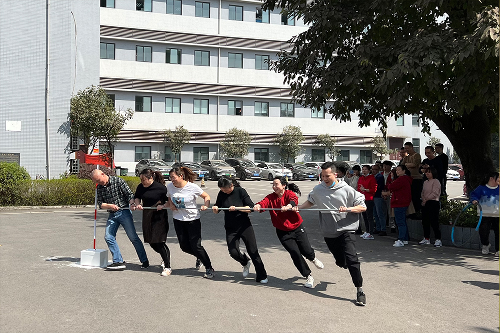 盟讯公司活动.jpg 盟讯公司活动.jpg