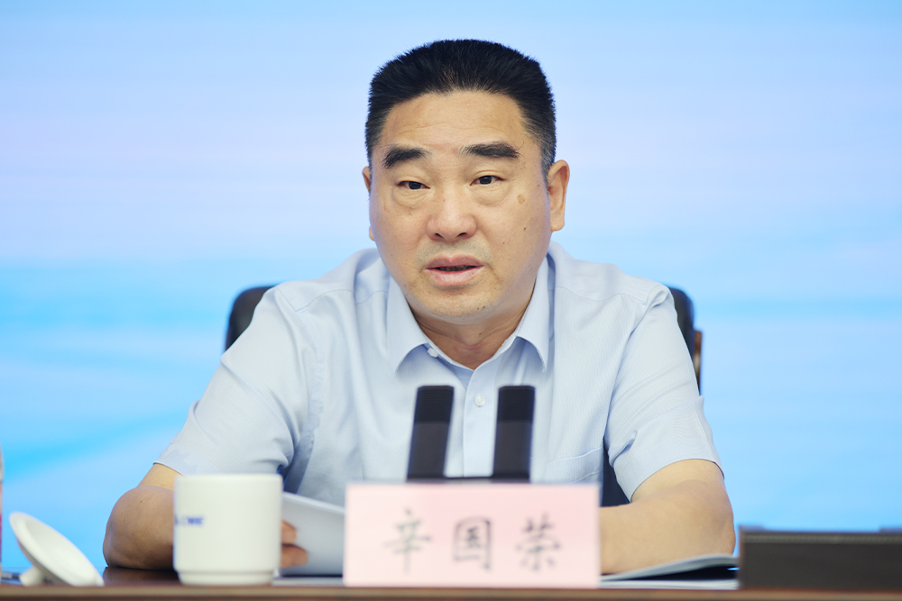 赛马比拼3.jpg 赛马比拼3.jpg
